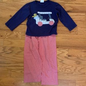 Golfing appliqué by Three Sisters with pants
